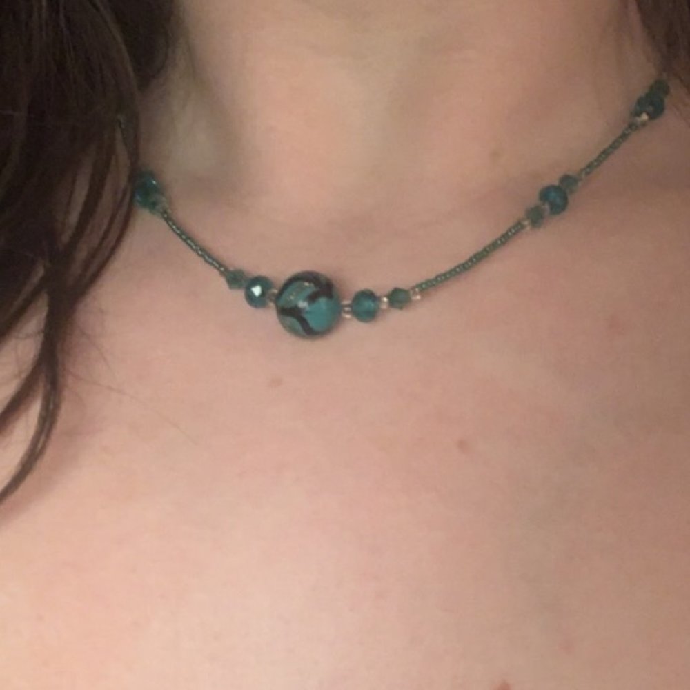 Blue Stone Beaded Choker 🦋